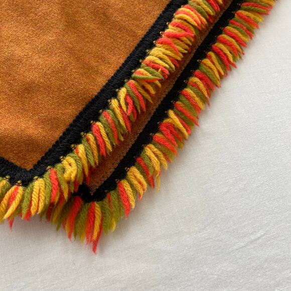 VTG 60s Wool Poncho w/ yarn details Burnt Orange size Small Mod Retro - Picture 4 of 7